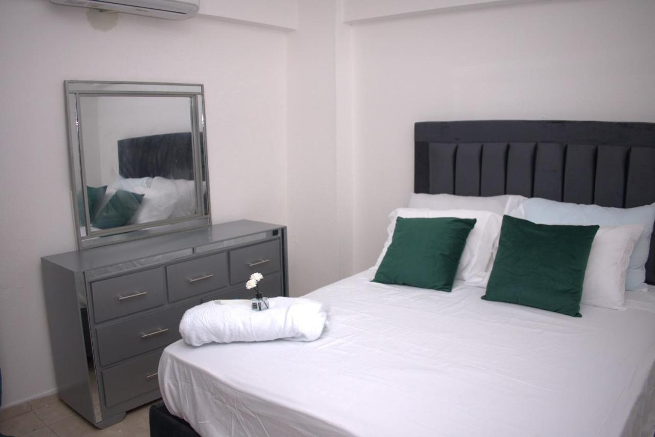 Residencial Ana Maria Otel Santo Domingo Dış mekan fotoğraf